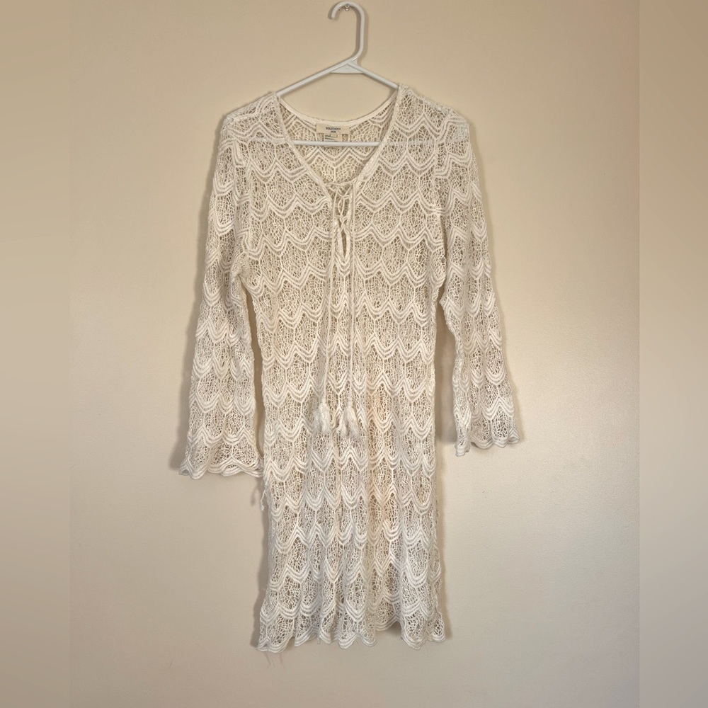 Solitaire women’s bathing suit cover up